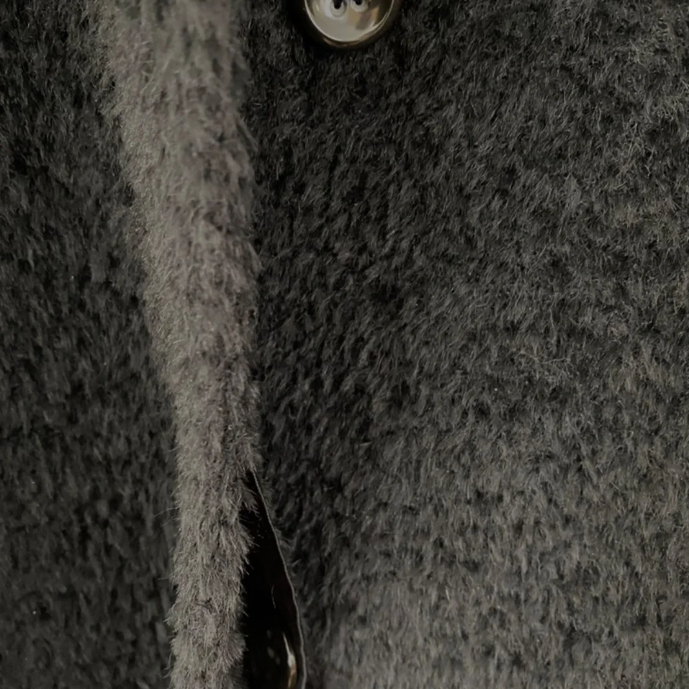 MAX MARA Luxurious Alpaca Faux Fur Coat - Picture 3 of 9